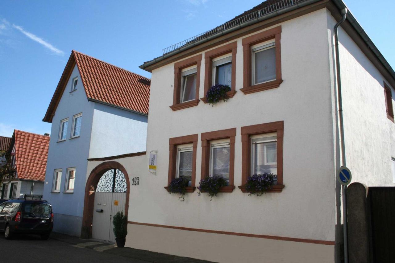Ferienwohnung Spatzennest In Edesheim Ngoại thất bức ảnh