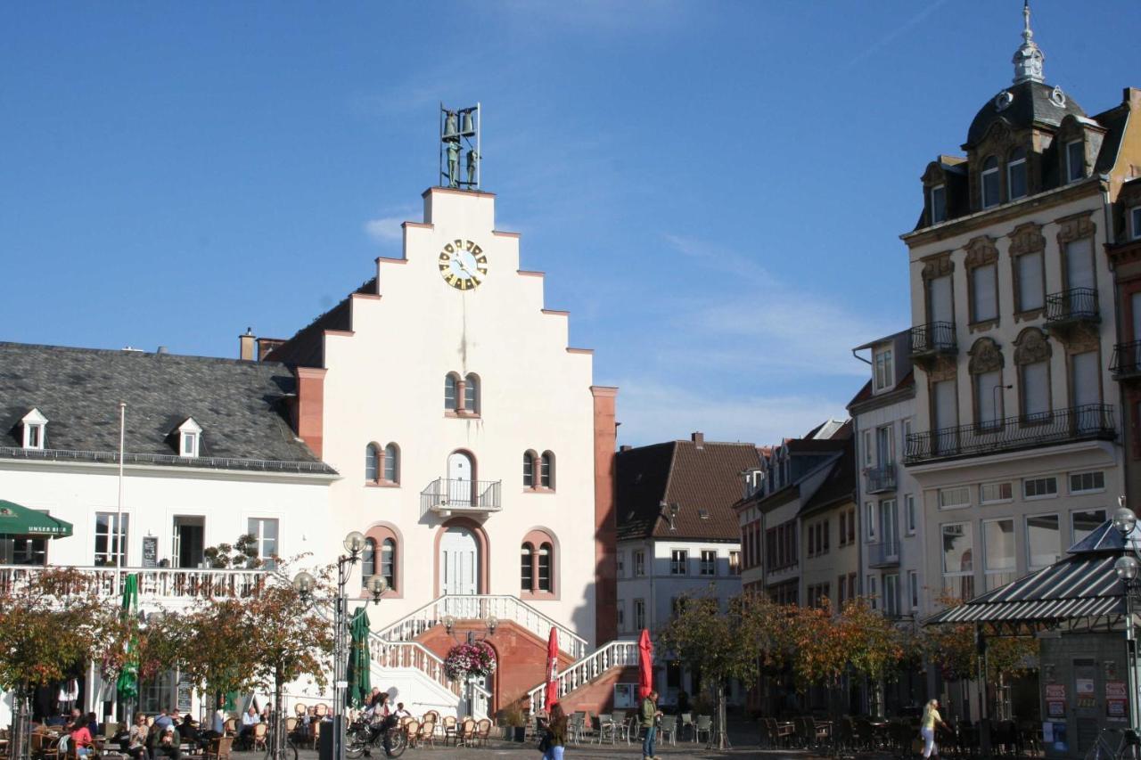 Ferienwohnung Spatzennest In Edesheim Ngoại thất bức ảnh